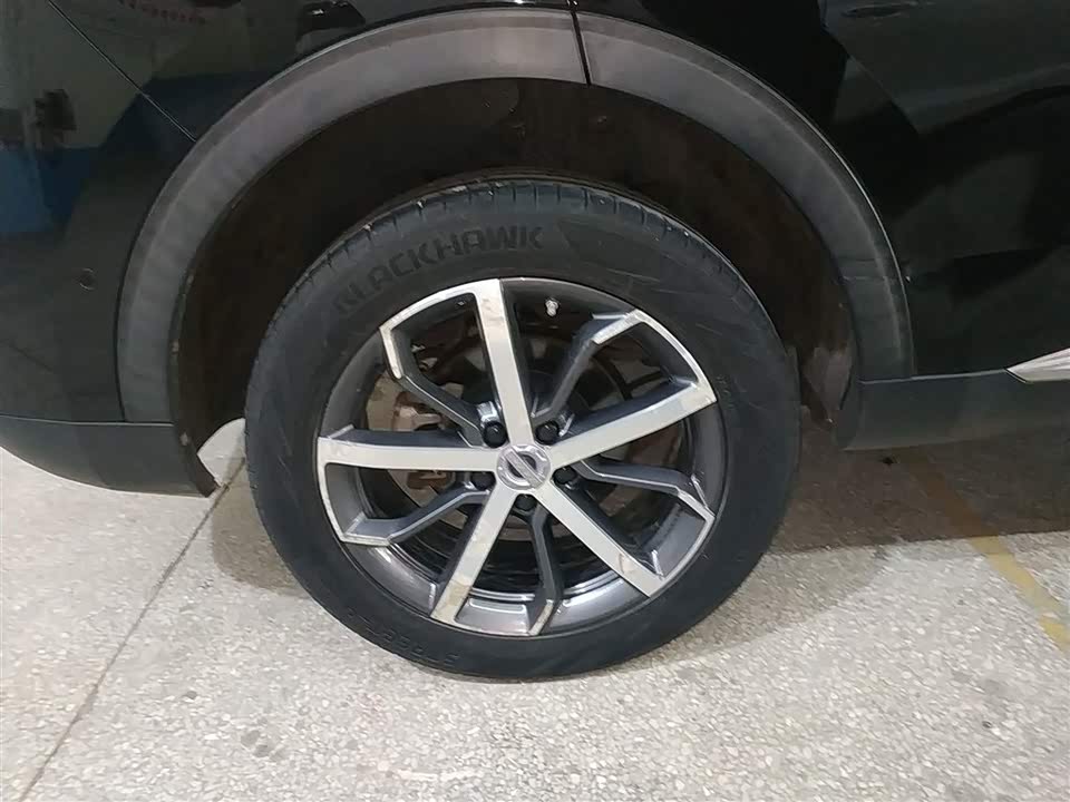 Haval F7