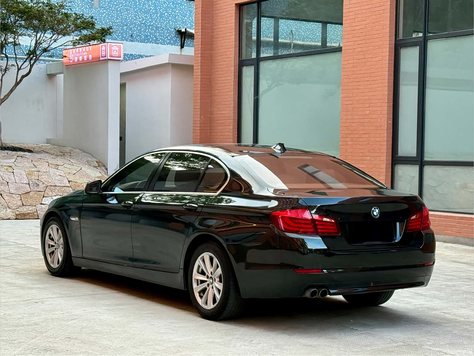 BMW 5 Series, 2011 6