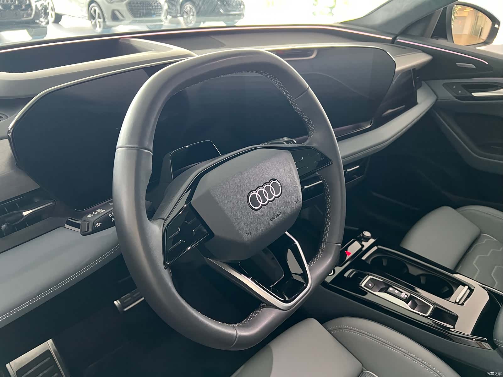 Audi e-tron, 2025 11