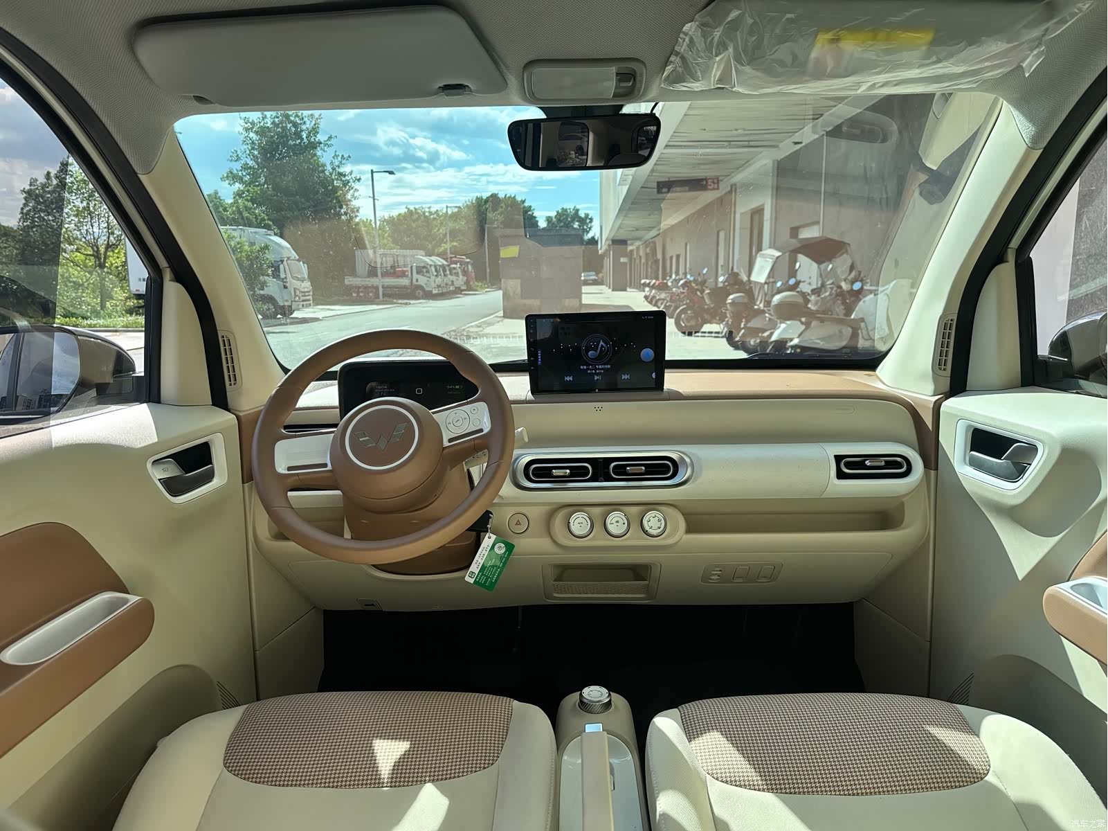 Wuling MINIEV, 2024 13