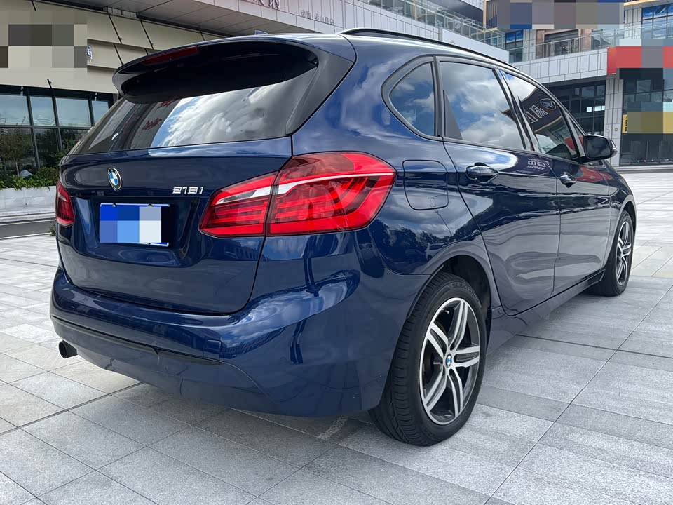BMW 2 series station wagon