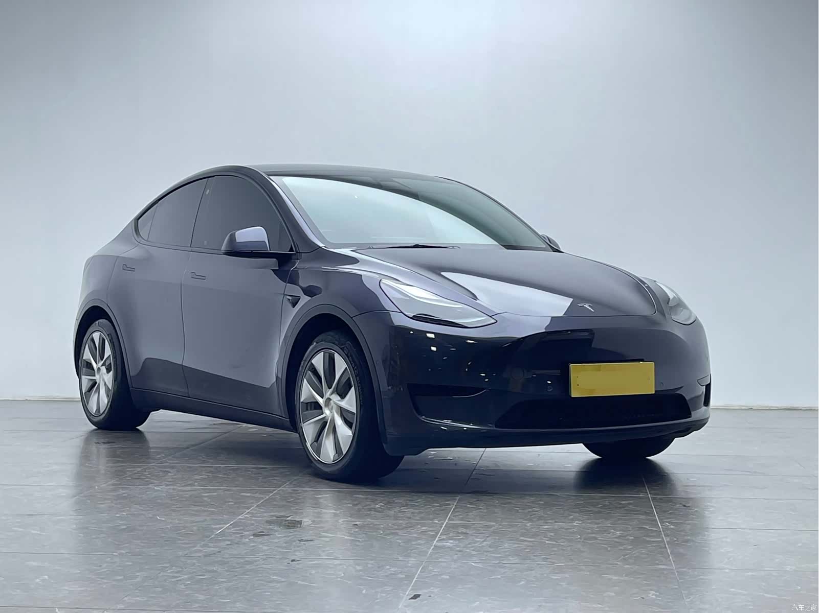 Tesla Model Y, 2022 20