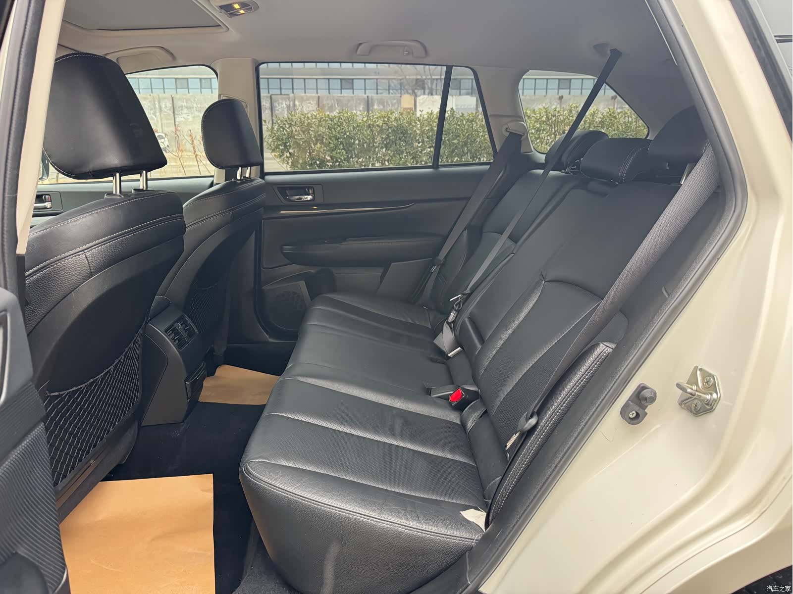 Subaru Outback, 2013 8