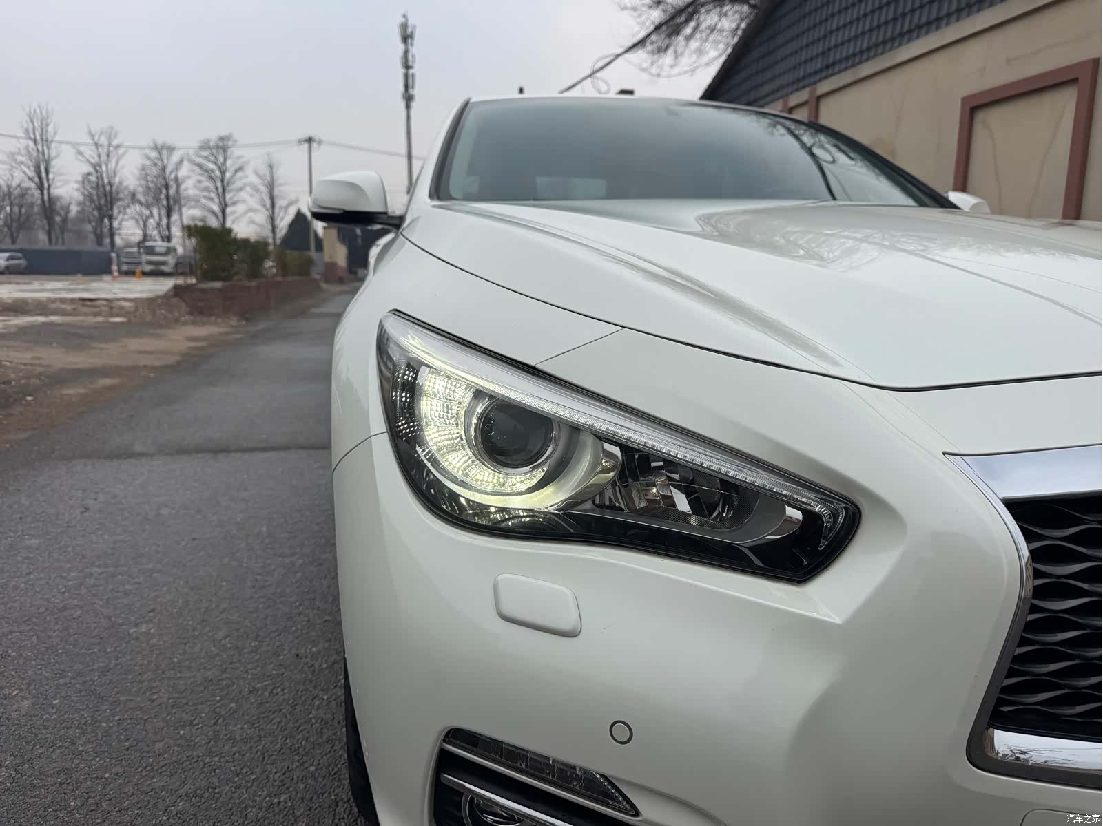 Infiniti Q50L, 2015 24