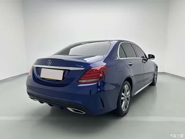 Mercedes-Benz C-Class, 2018 4