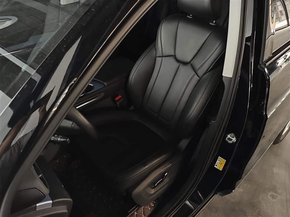 Besturn T90 Besturn T90