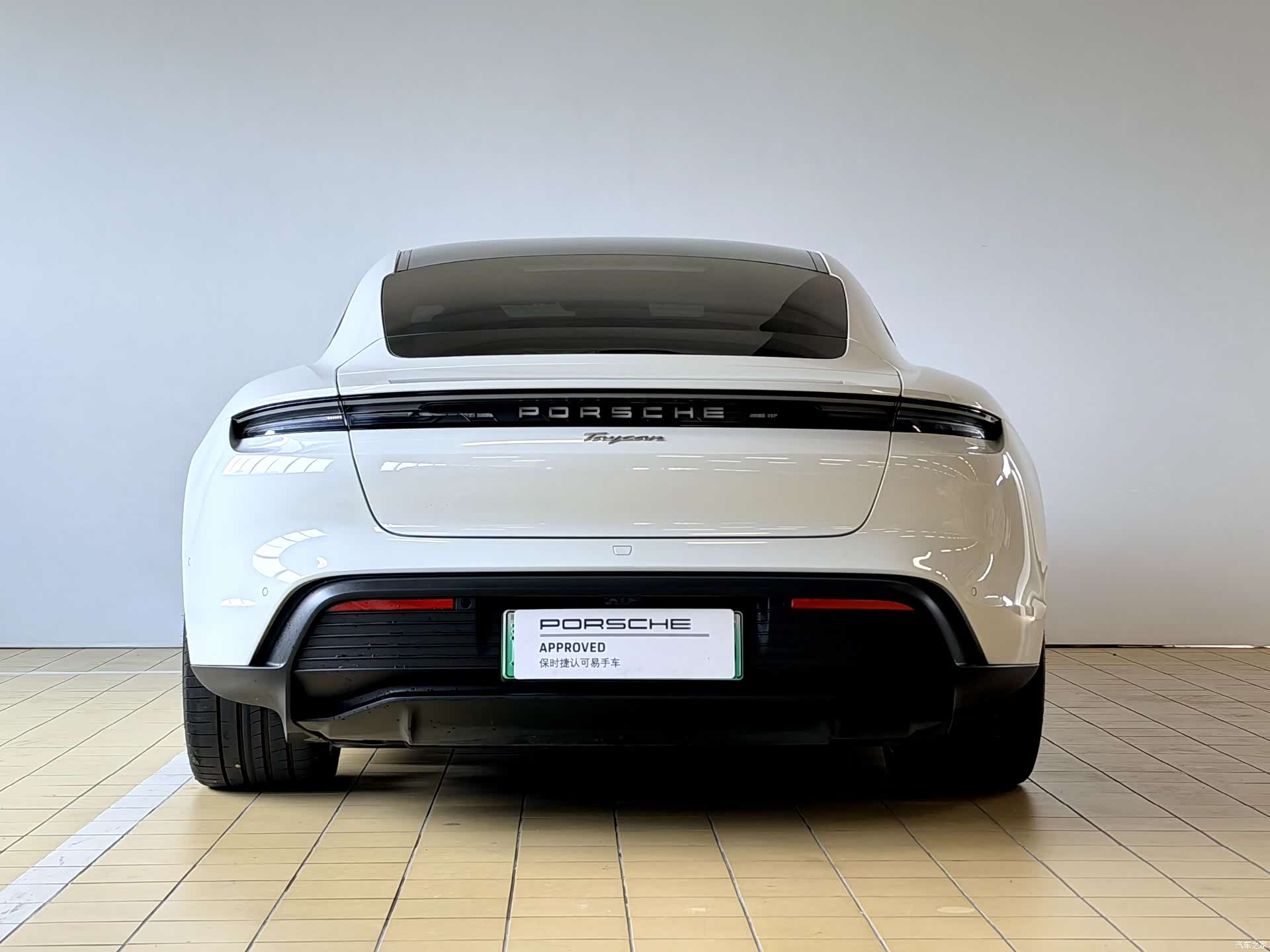 Porsche Taycan, 2025 6
