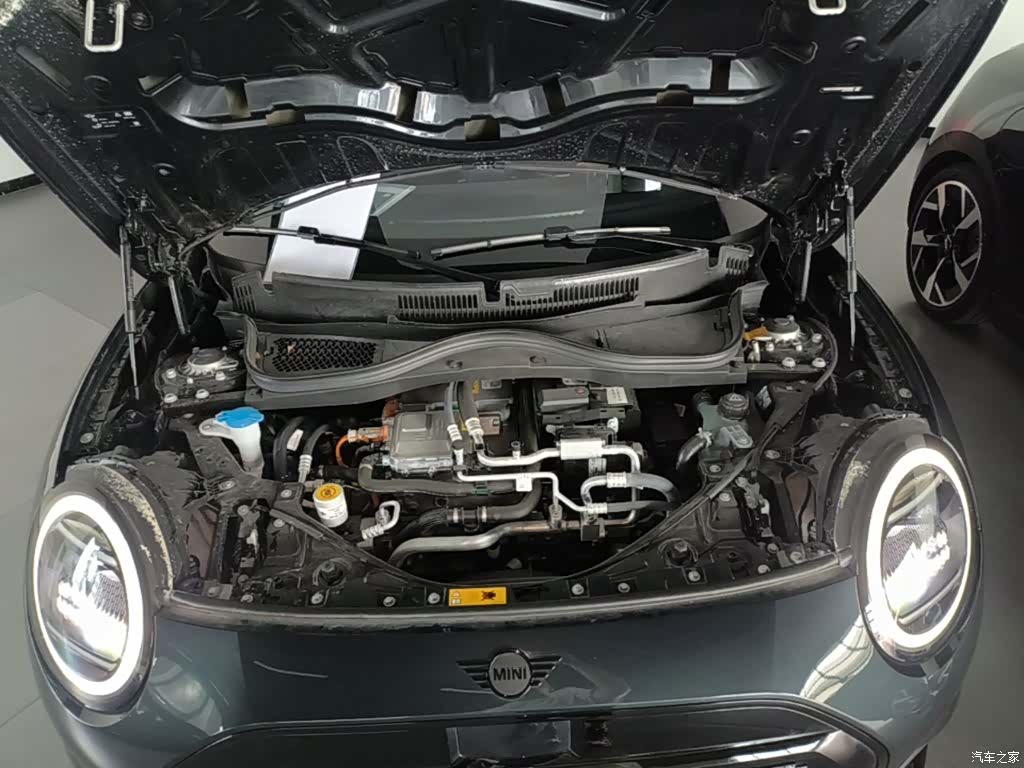 Mini Cooper, 2024 20