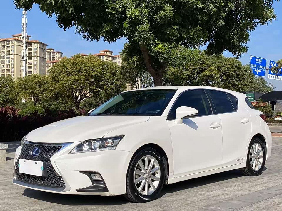 Lexus CT