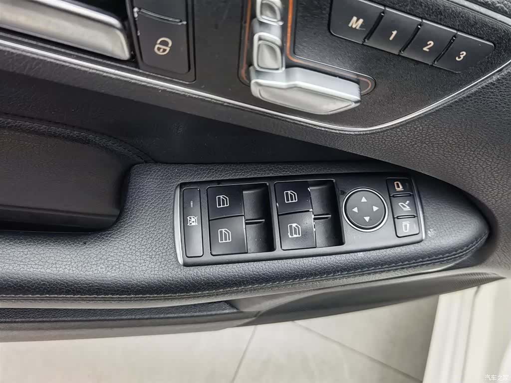 Mercedes-Benz E-Class, 2014 9