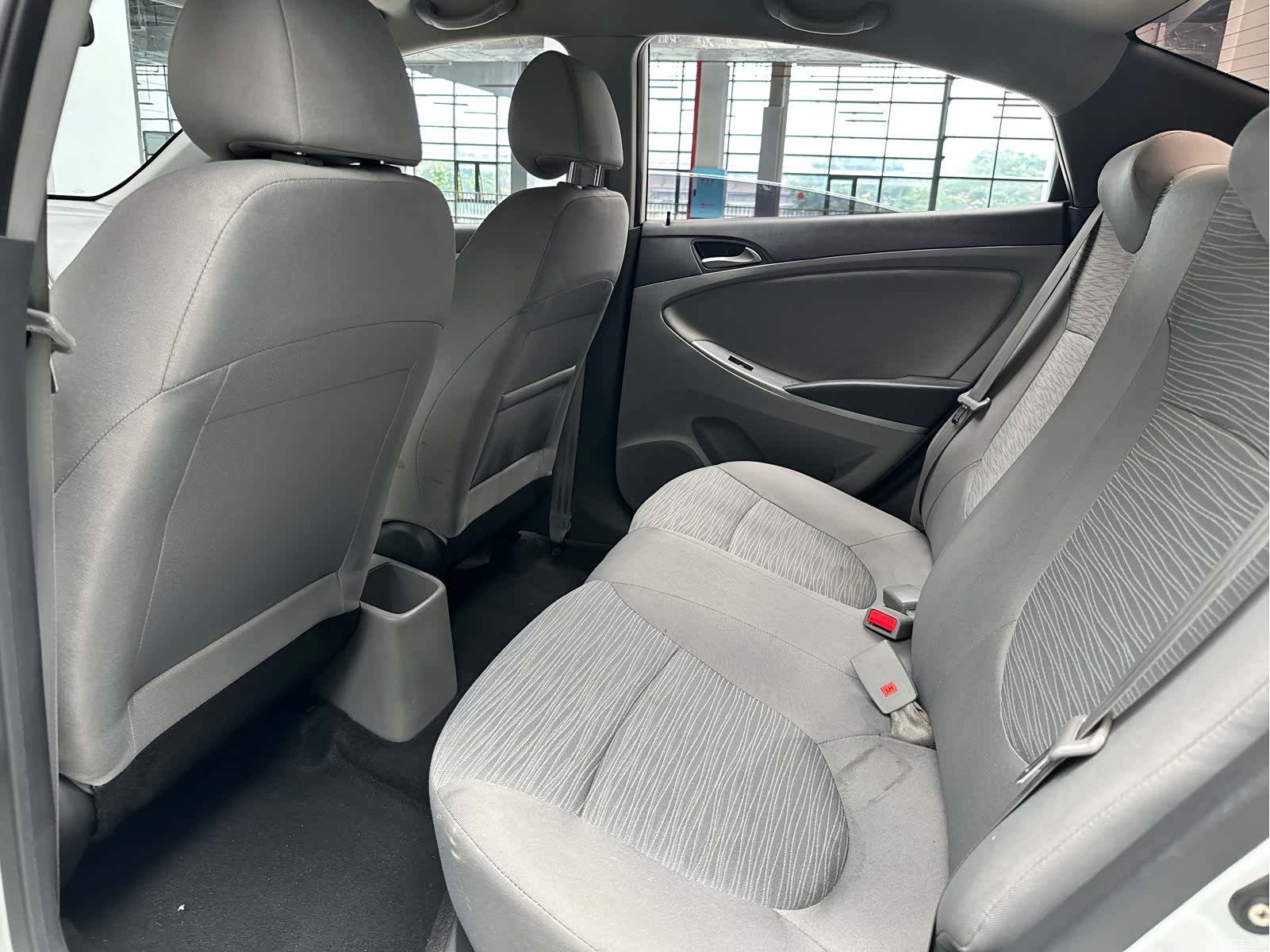 Hyundai GLS, 2016 8