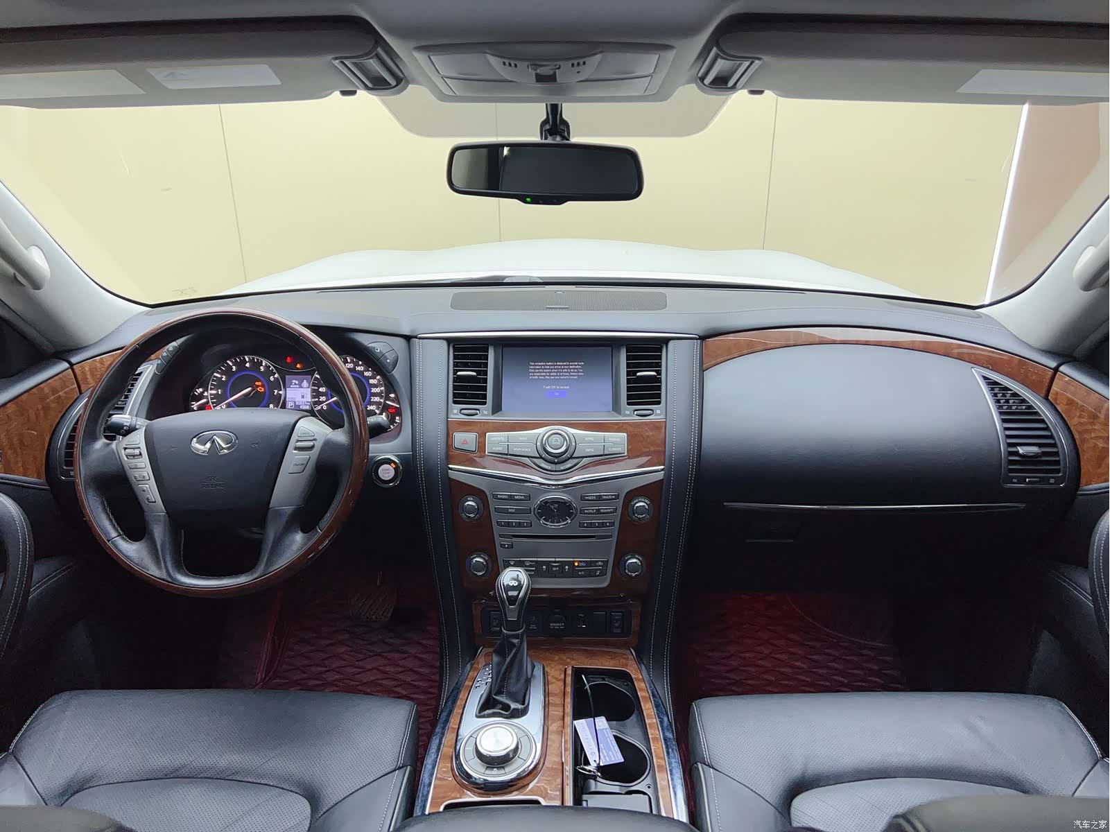 Infiniti QX80, 2019 14