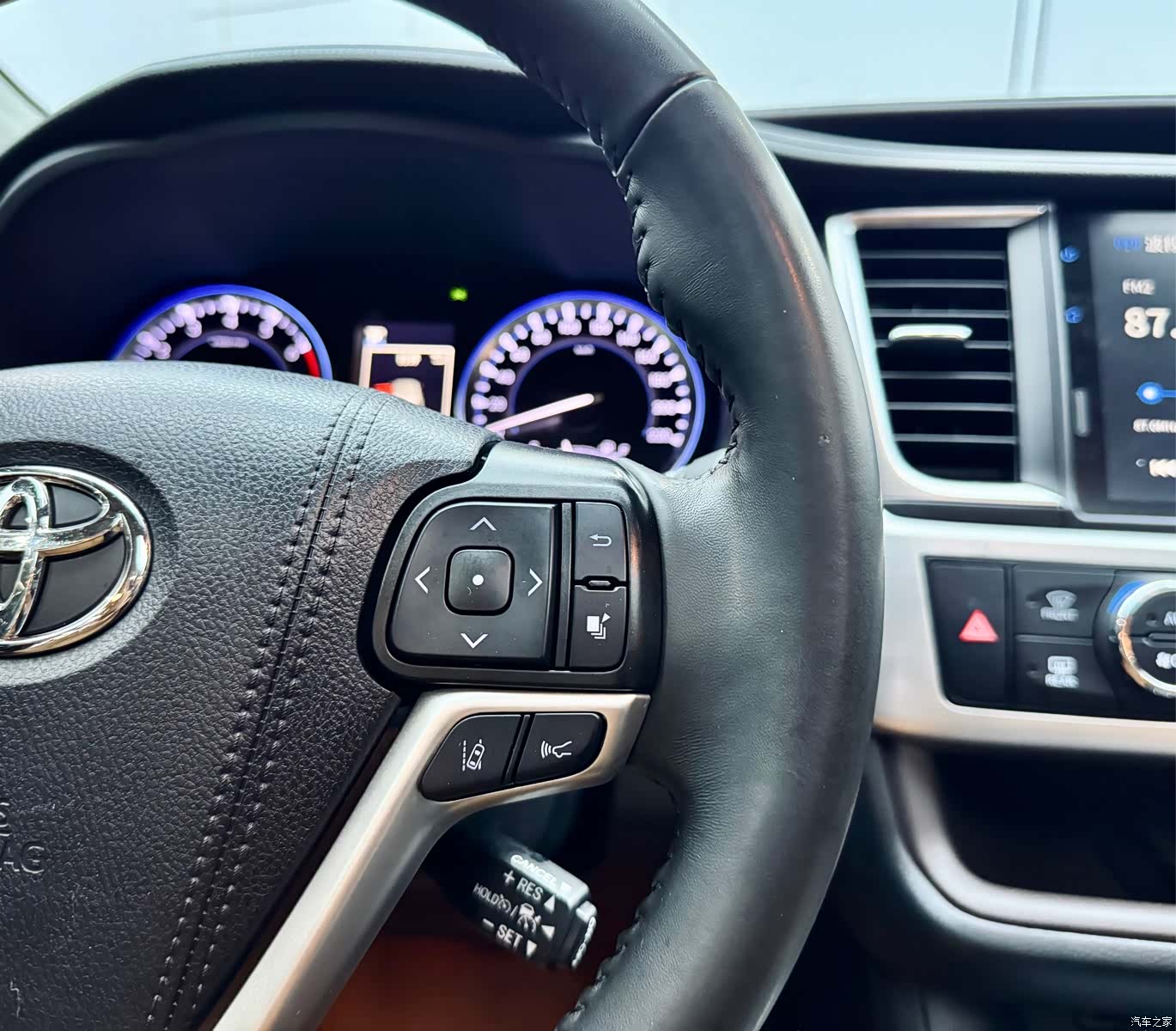 Toyota Highlander, 2021 21
