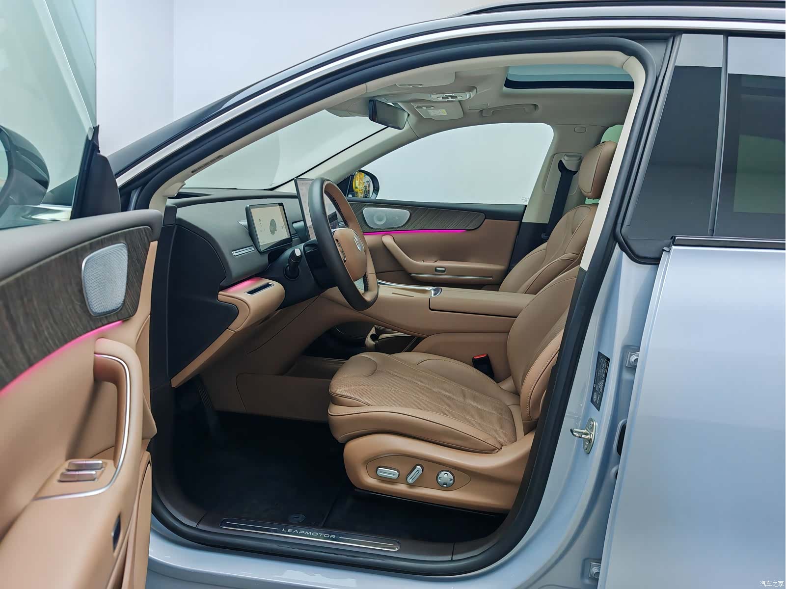 Leapmotor C11, 2025 14