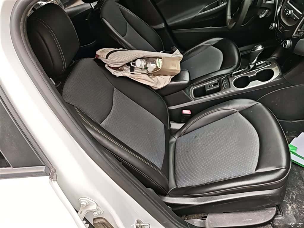 Chevrolet 320, 2019 25