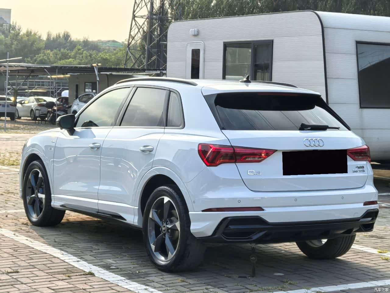 Audi Q3, 2022 7