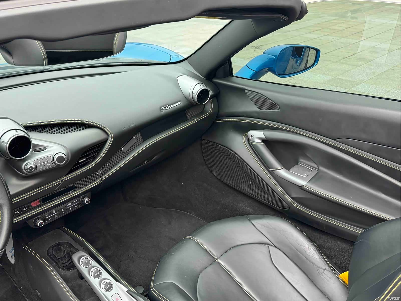 Ferrari F8, 2021 10