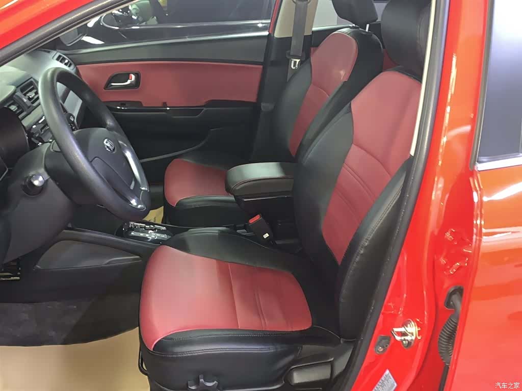 Kia K2, 2015 10