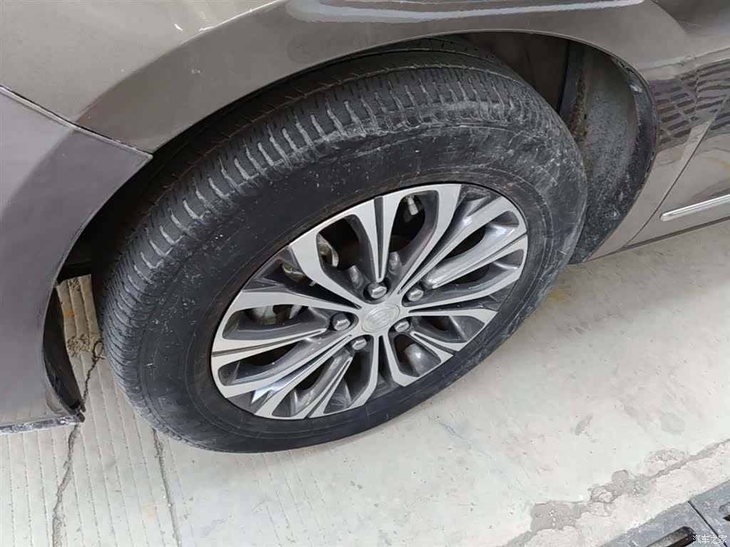 Buick GL8, 2020 23