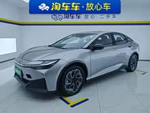 ����bZ3 2024�� 517km ��Ӣ PRO