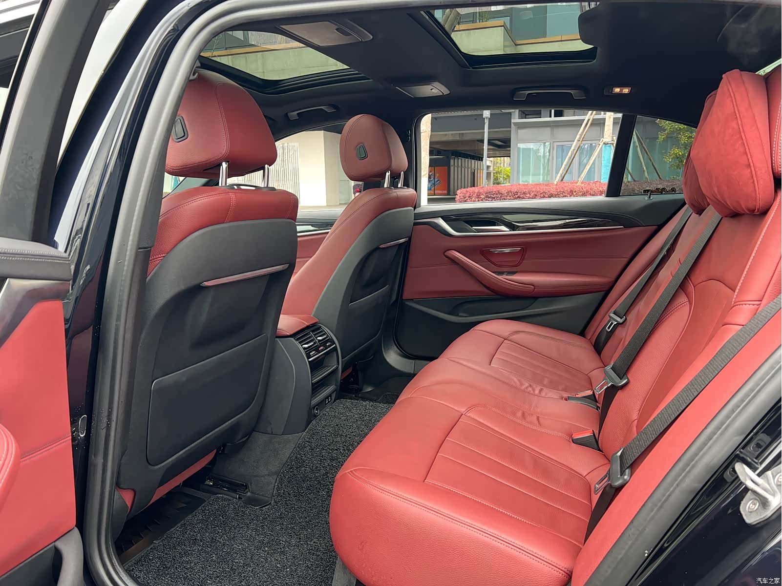 BMW 5 Series, 2020 6