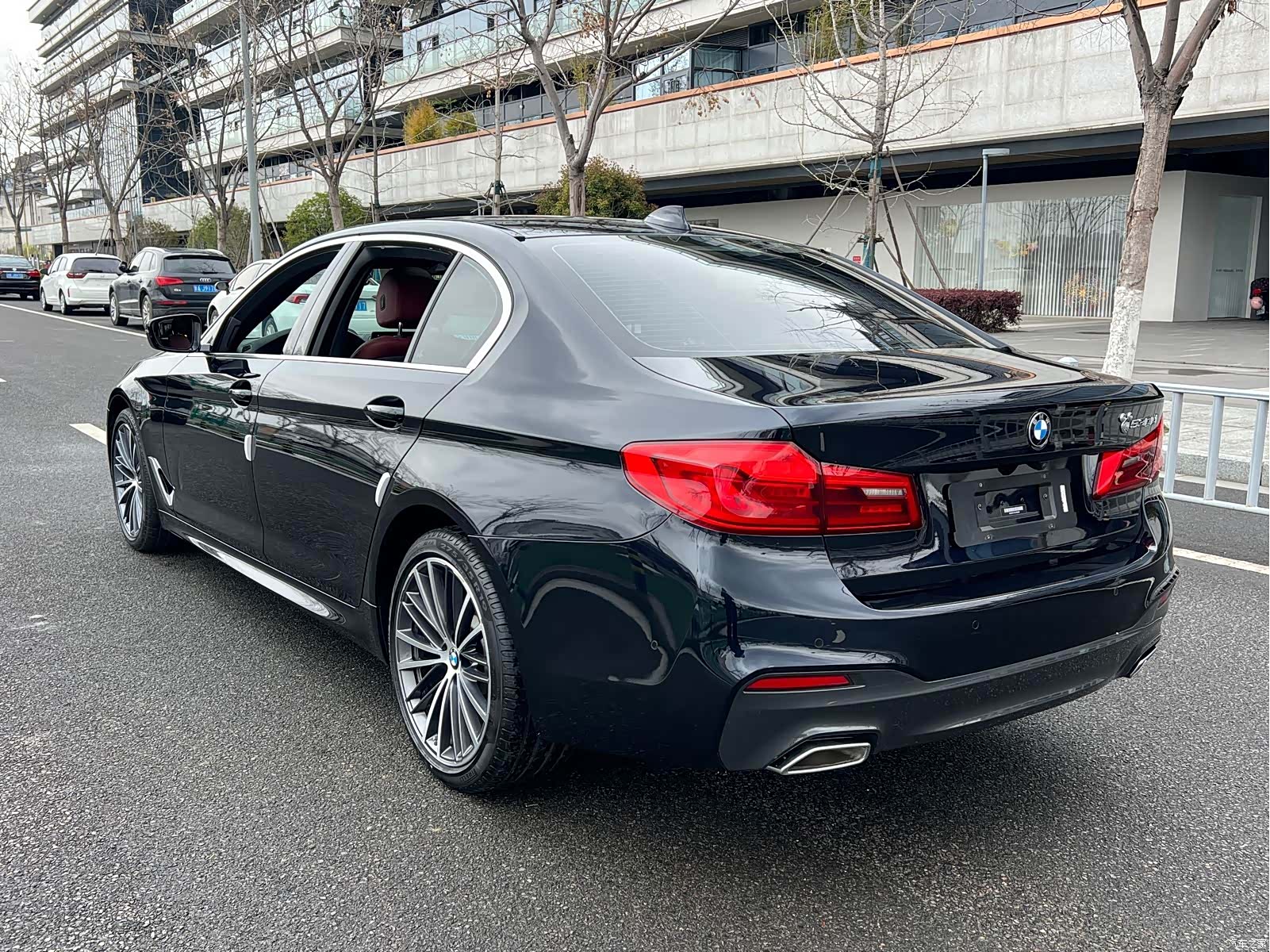 BMW 5 Series, 2020 13