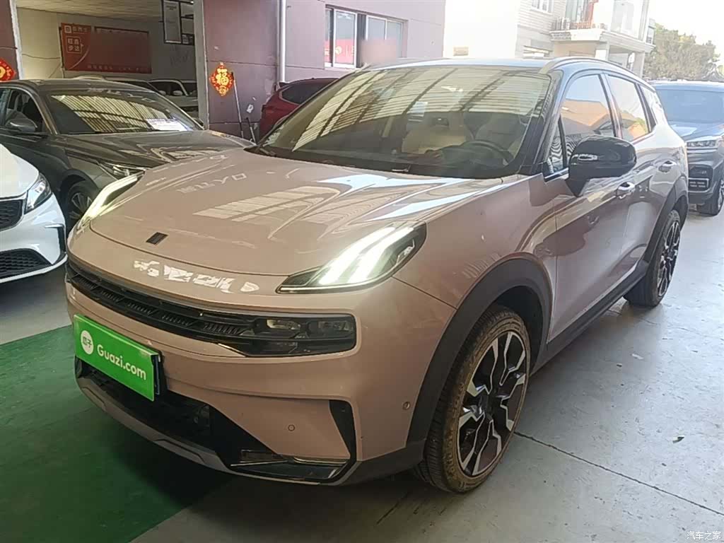 Lynk & Co 02, 2022 2