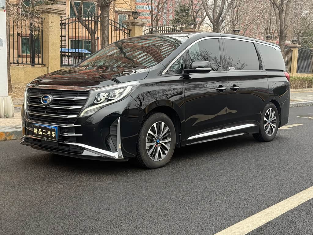 GAC M8
