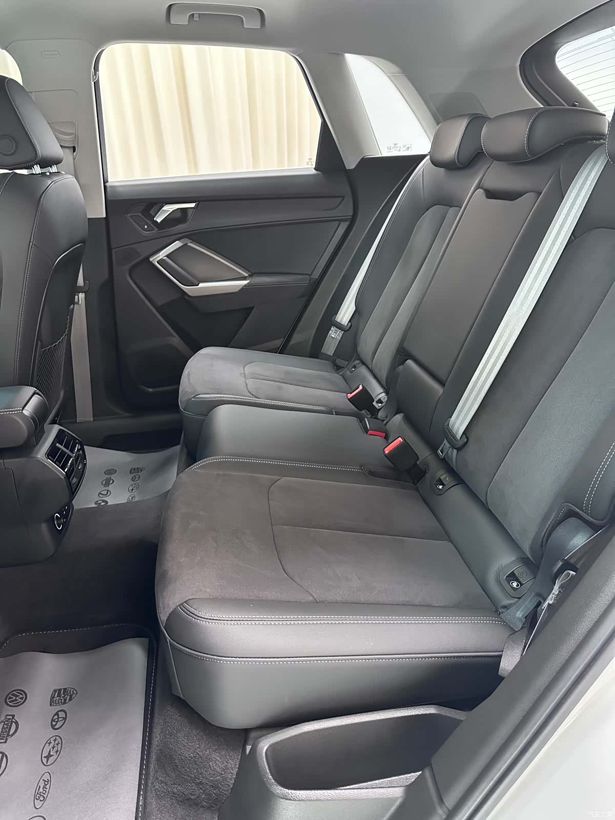 Audi Q3, 2022 9