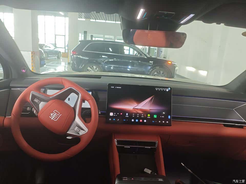 BYD Tang, 2025 7