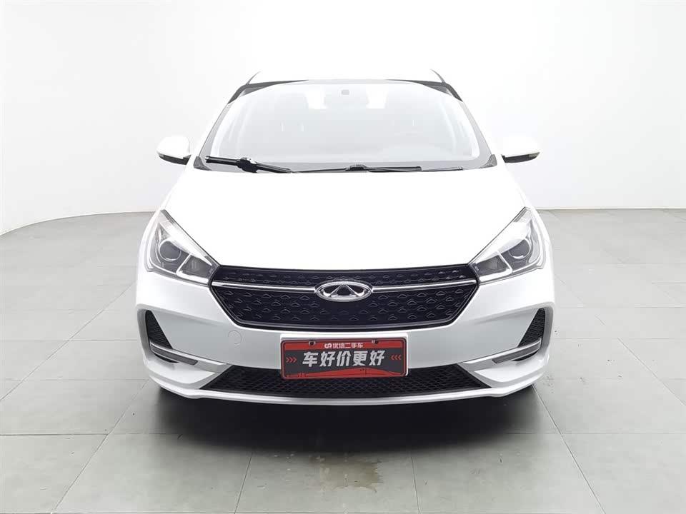Chery Arrizo 5