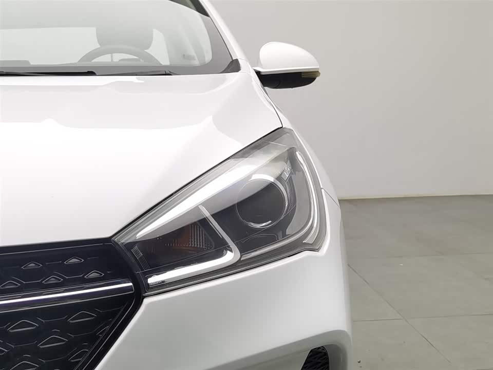 Chery Arrizo 5