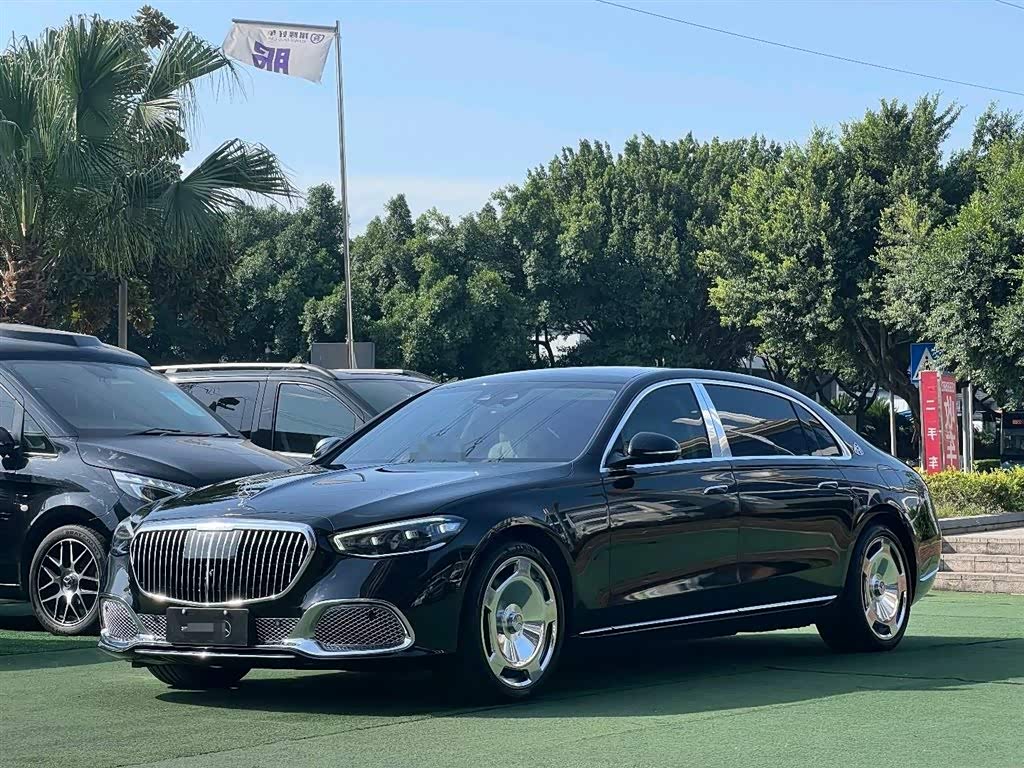 Mercedes-Benz Maybach S-Class