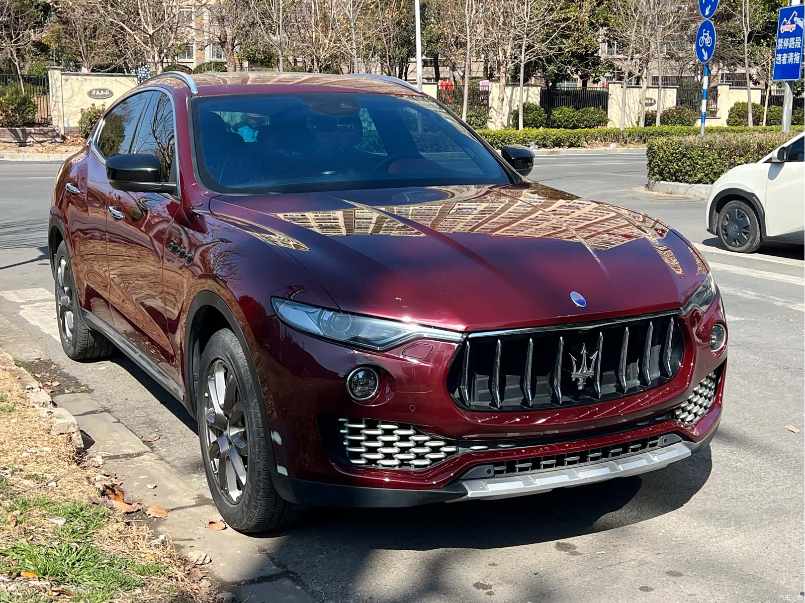 Maserati Levante, 2017 3