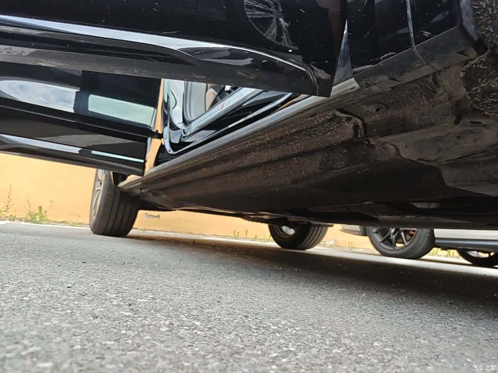 Audi Q5L, 2024 21