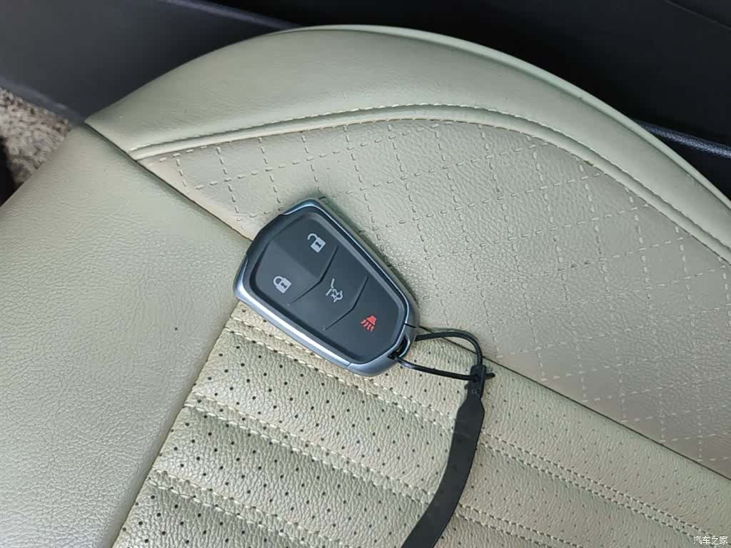 Cadillac XT4, 2019 9