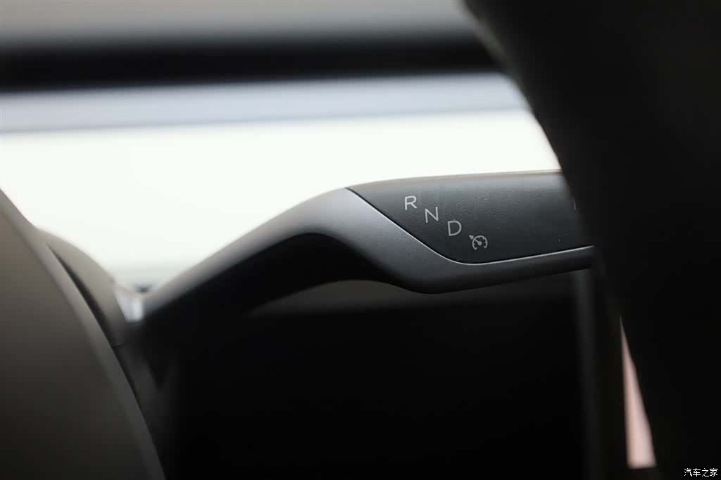Tesla Model Y, 2023 30