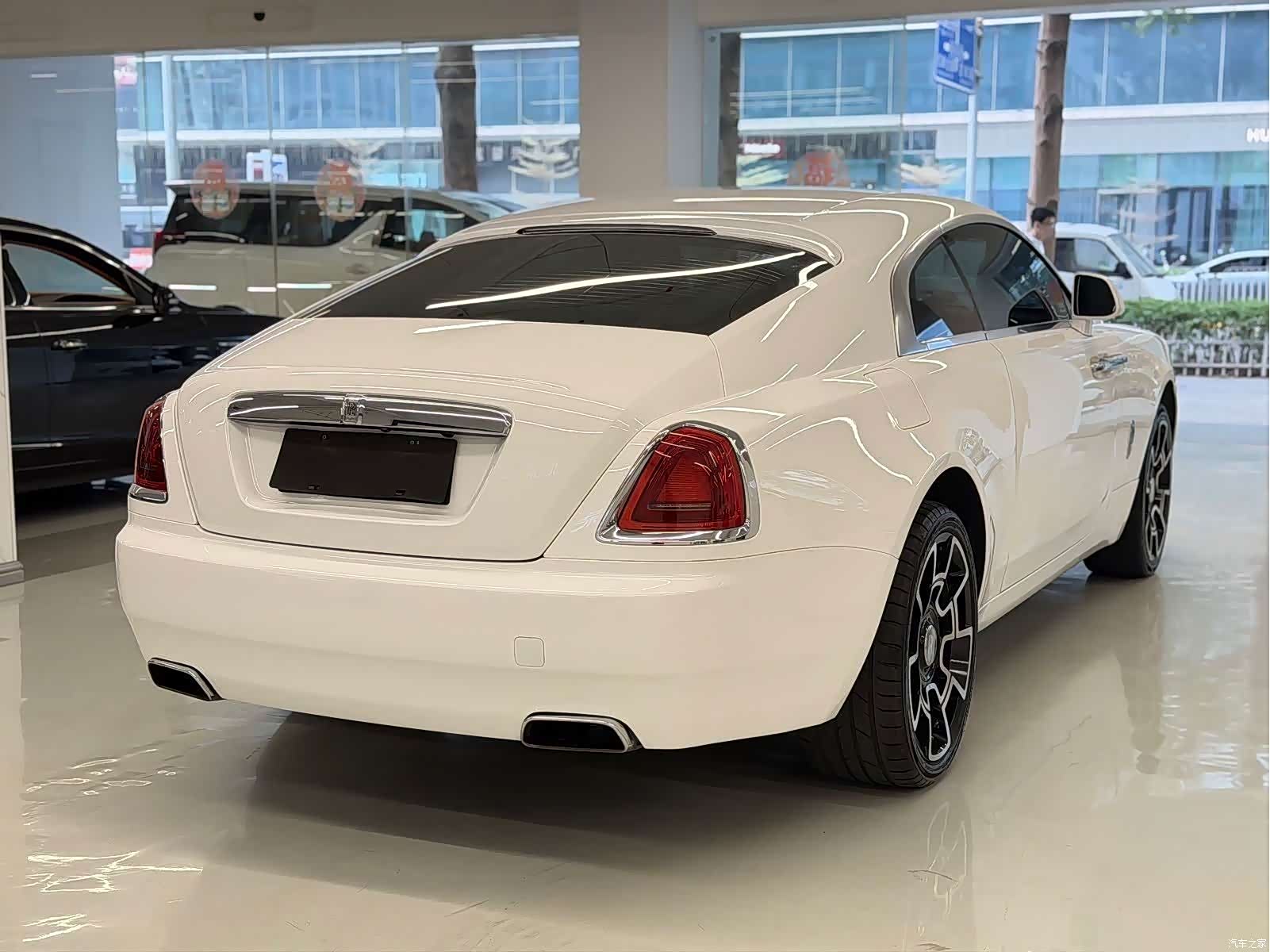 Rolls-Royce Wraith, 2015 10