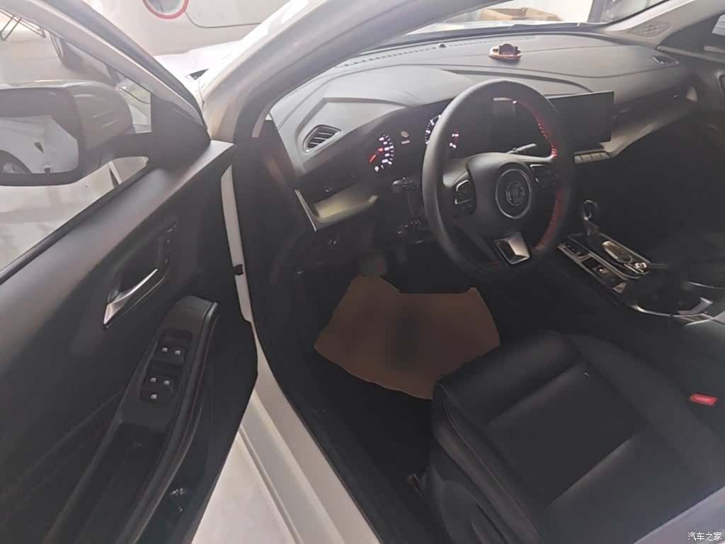 MG MG5, 2024 16