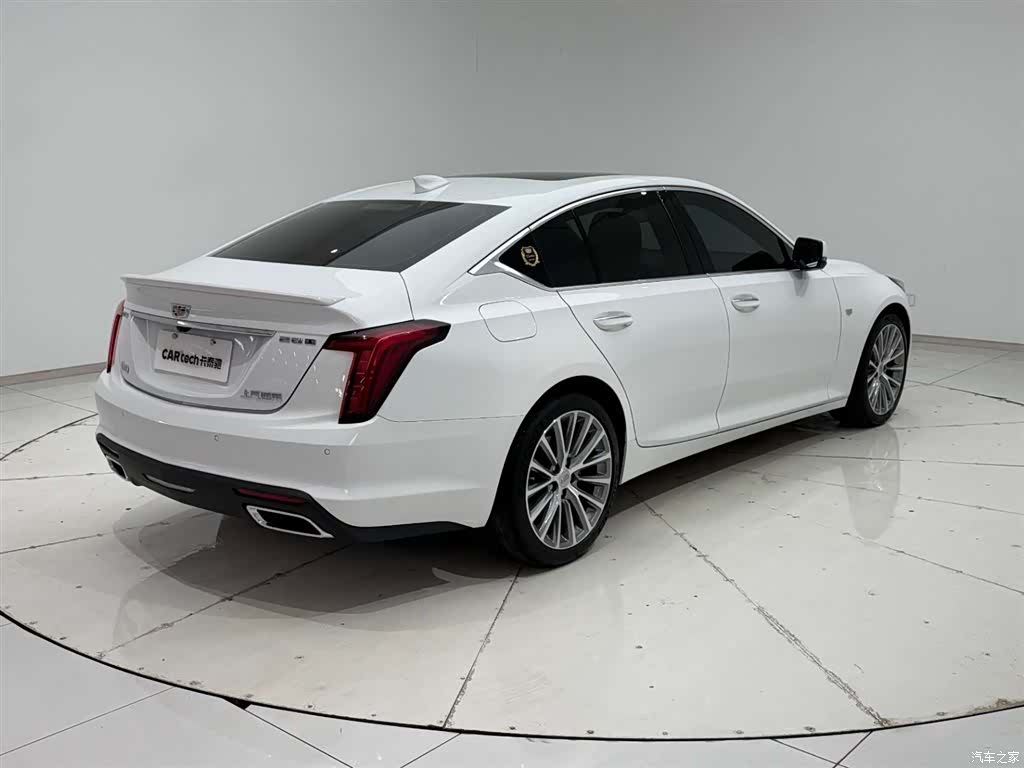 Cadillac CT5, 2022 8