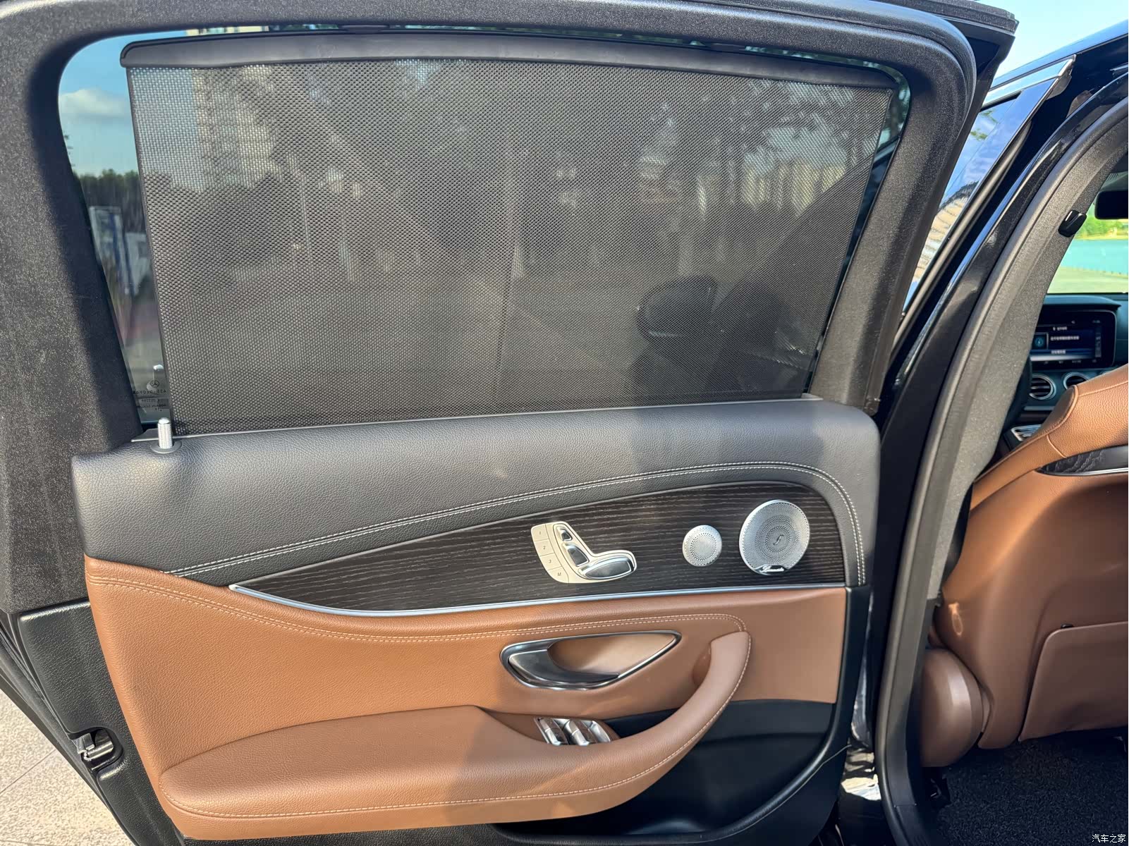 Mercedes-Benz E-Class, 2019 10