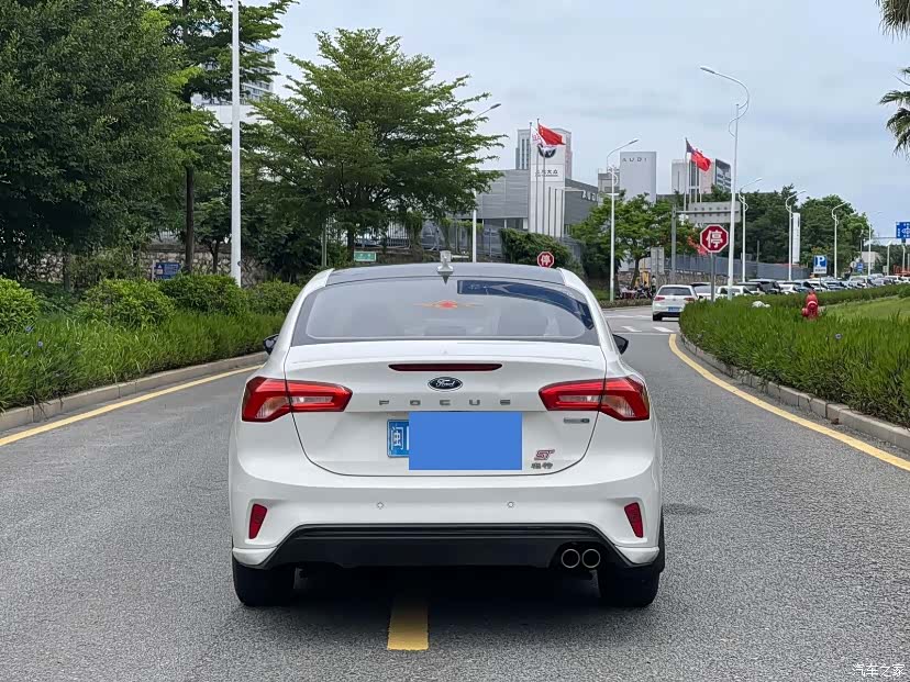 Ford Focus, 2021 все фото