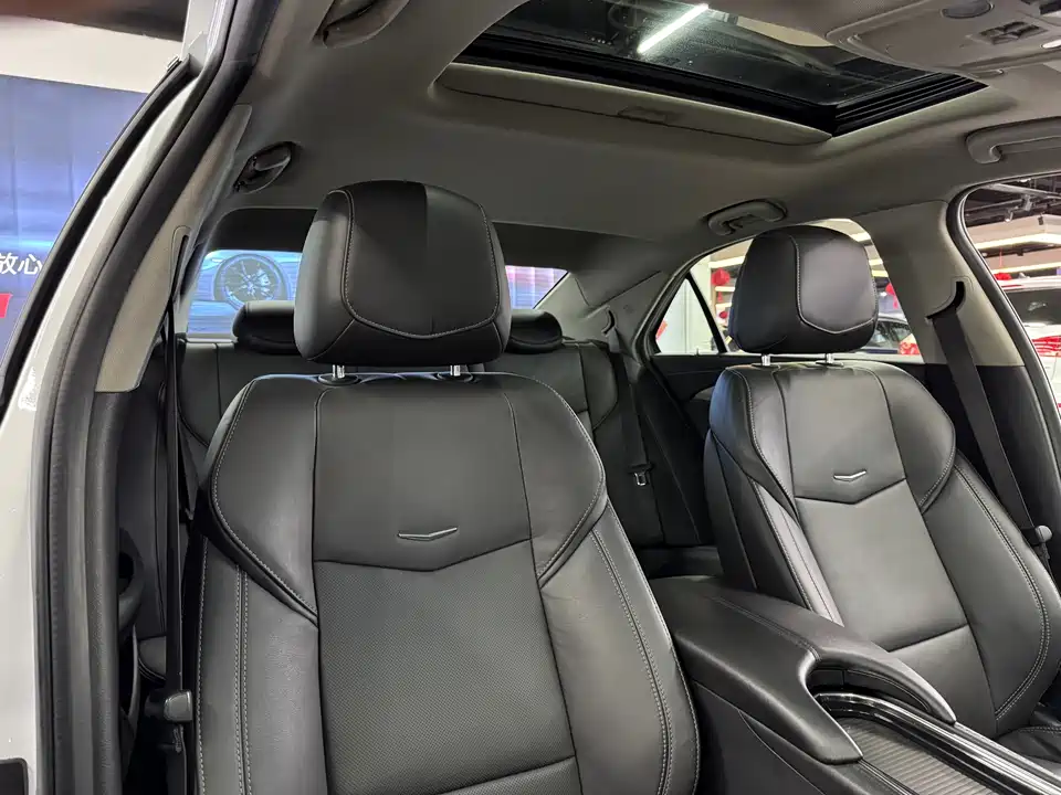 Cadillac ATS-L