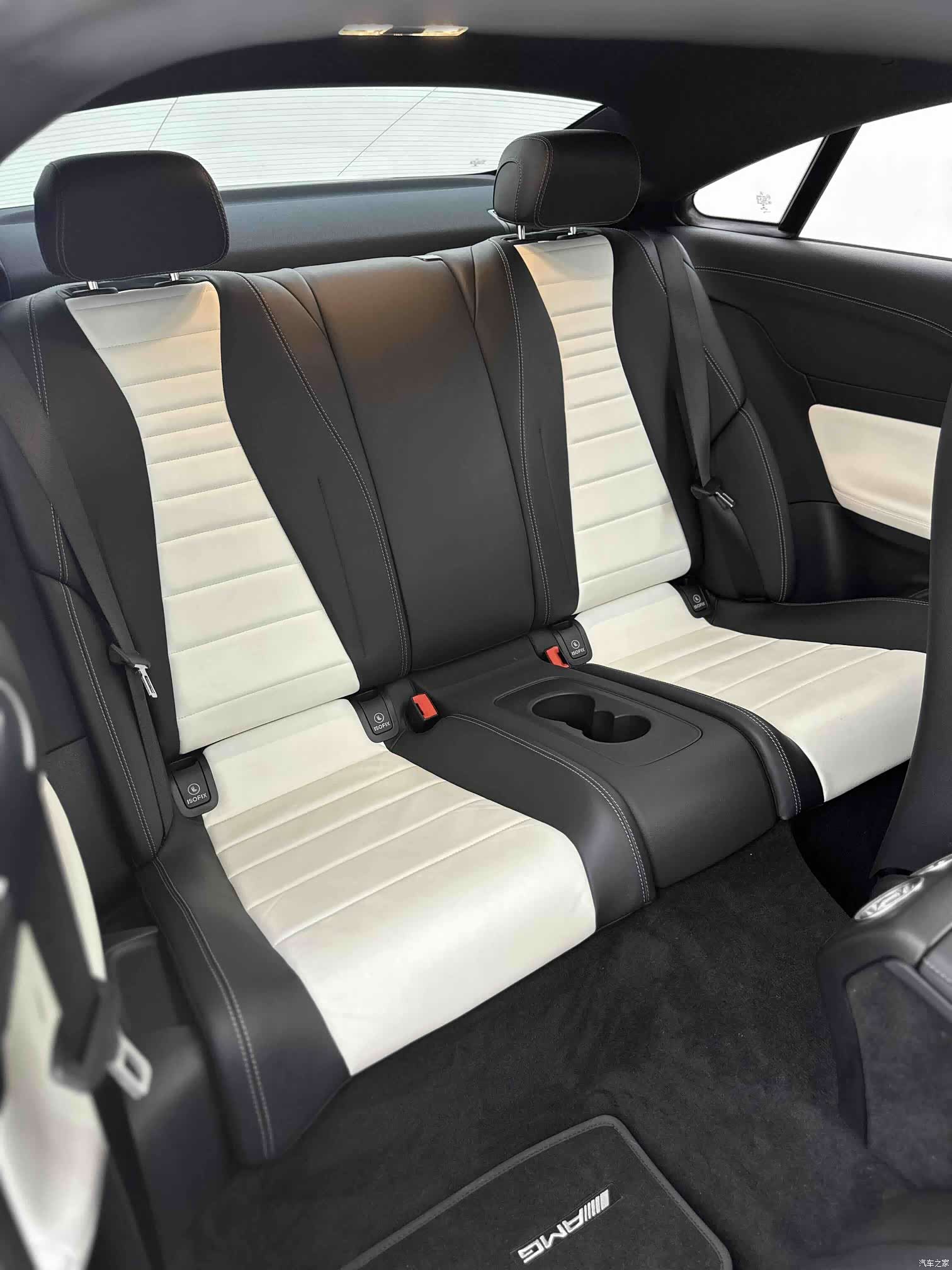 Mercedes-Benz C-Class, 2023 9