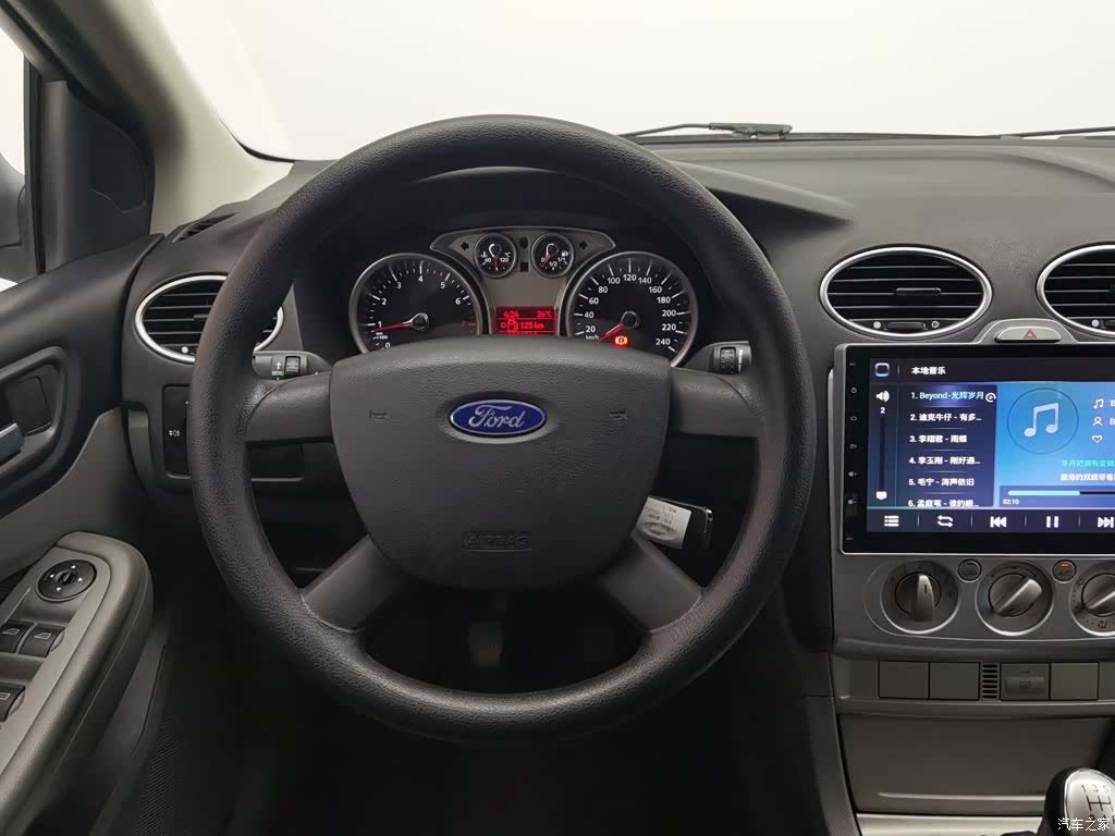 Ford Focus, 2016 11