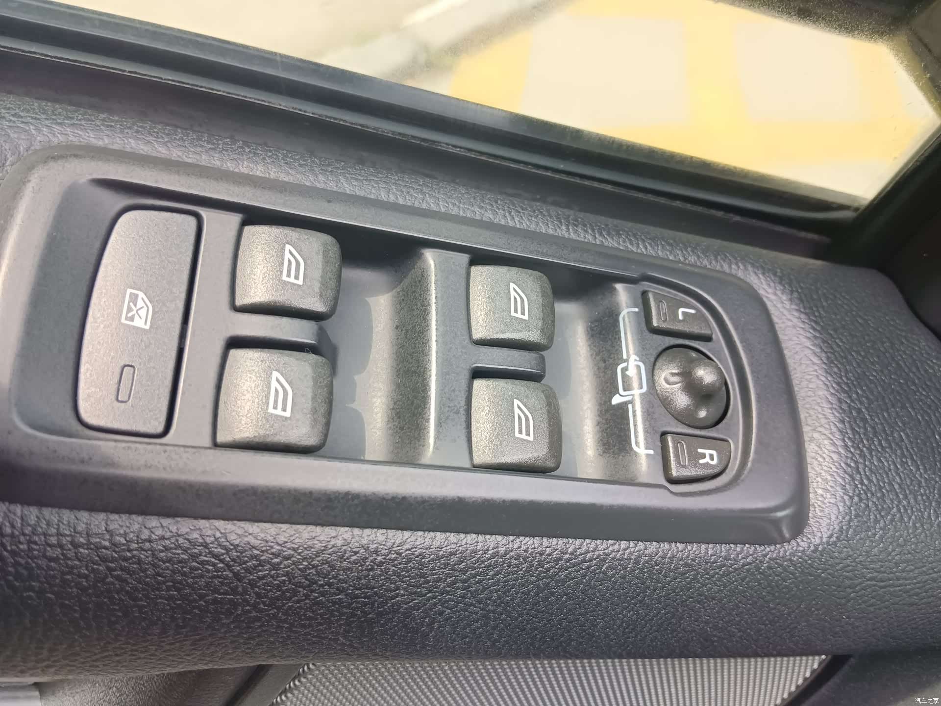Land Rover Discovery, 2016 9
