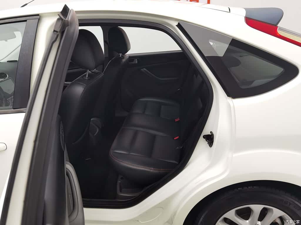 Ford Focus, 2016 15