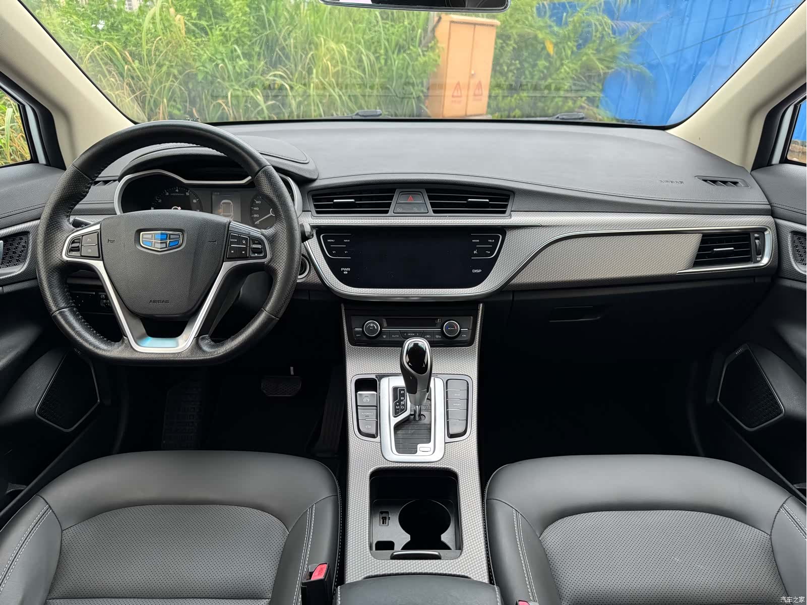 Geely Emgrand, 2018 8