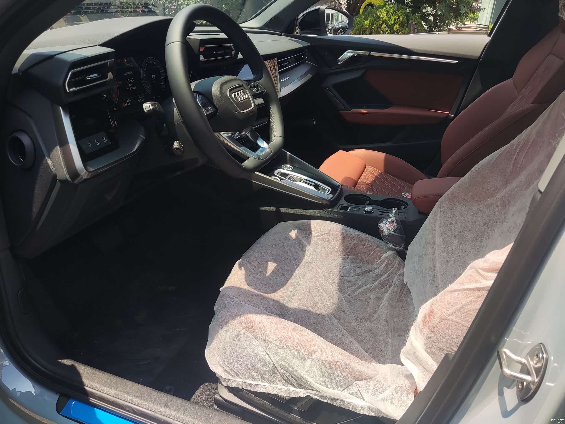 Audi Flying Spur, 2026 все фото