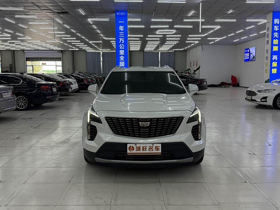 Cadillac XT4